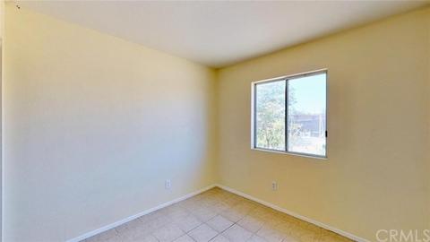 11765 Drake Ct, Adelanto, CA 92301 photo 21