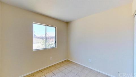 11765 Drake Ct, Adelanto, CA 92301 photo 20