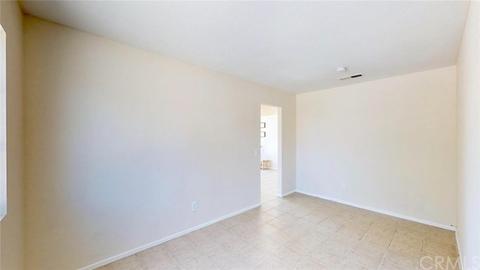 11765 Drake Ct, Adelanto, CA 92301 photo 12