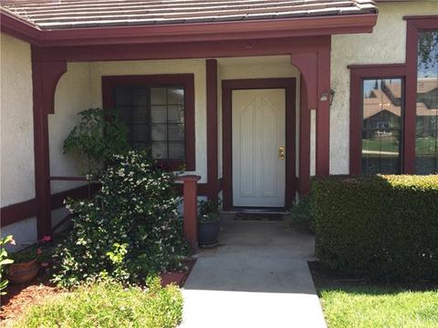 1155 Banyon St, Rialto, CA 92377 photo 3