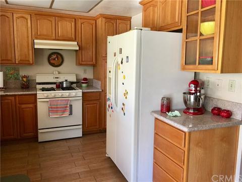 1155 Banyon St, Rialto, CA 92377 photo 10