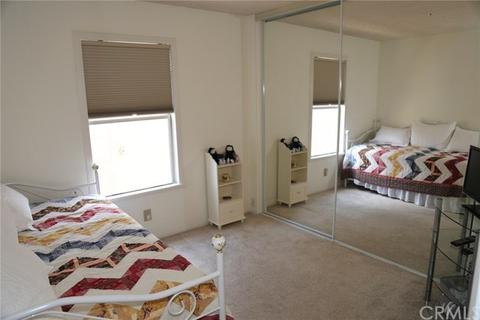 16405 Trelaney Rd, Fontana, CA 92337 photo 18