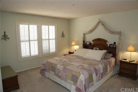16405 Trelaney Rd, Fontana, CA 92337 photo 14