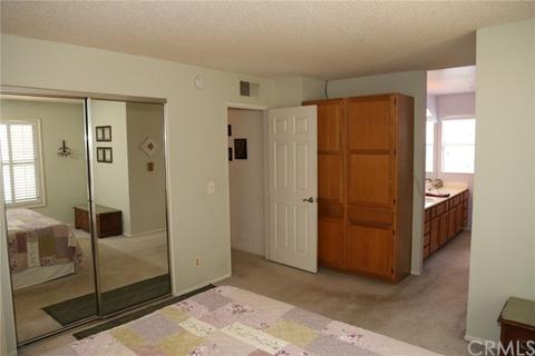 16405 Trelaney Rd, Fontana, CA 92337 photo 15