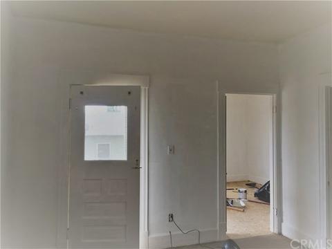 454 W M St, Colton, CA 92324 photo 2