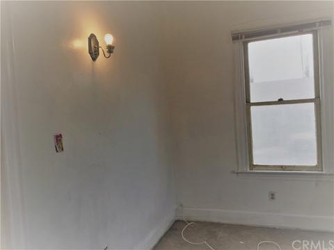 454 W M St, Colton, CA 92324 photo 8