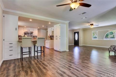 446 S Buena Vista St, Redlands, CA 92373 photo 1
