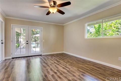 446 S Buena Vista St, Redlands, CA 92373 photo 6