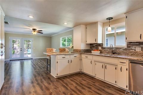 446 S Buena Vista St, Redlands, CA 92373 photo 8