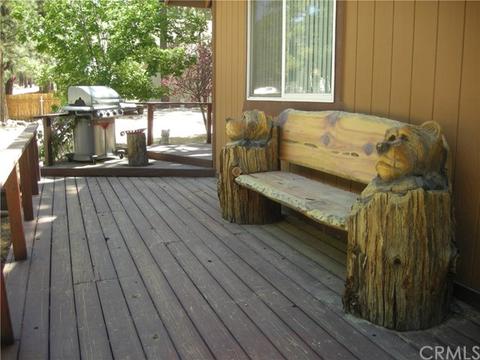 2071 1st Ln, Big Bear City, CA 92314 photo 2