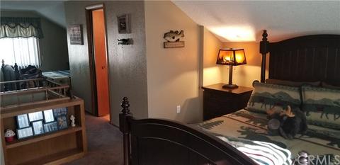 2071 1st Ln, Big Bear City, CA 92314 photo 11