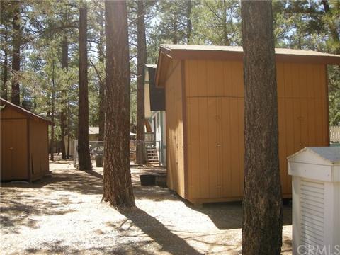 2071 1st Ln, Big Bear City, CA 92314 photo 4