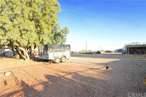 13615 Aster Rd, Victorville, CA 92392 photo 28
