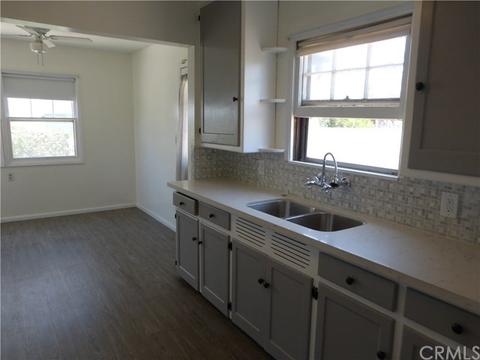 922 E Brockton Ave, Redlands, CA 92374 photo 4