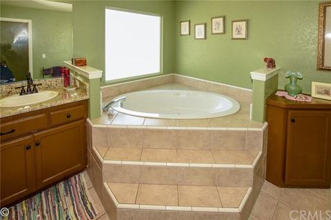 16011 Lime St, Hesperia, CA 92345 photo 27