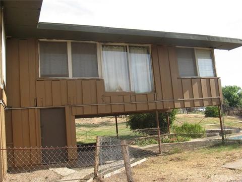 12874 2nd St, Yucaipa, CA 92399 photo 2