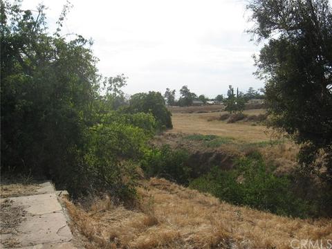 12874 2nd St, Yucaipa, CA 92399 photo 11