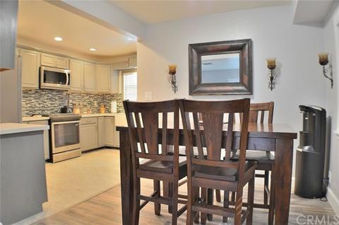 1069 W 24th St, San Bernardino, CA 92405 photo 4