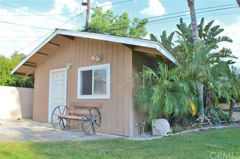 1069 W 24th St, San Bernardino, CA 92405 photo 17