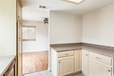 71 Greenbriar Ct, Redlands, CA 92374 photo 8