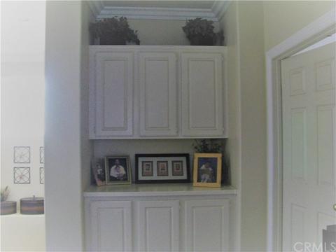 15251 Holiday Dr, Fontana, CA 92336 photo 18