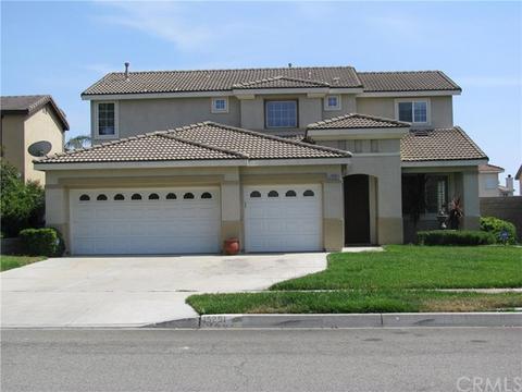 15251 Holiday Dr, Fontana, CA 92336 photo 1