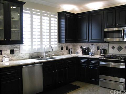 15251 Holiday Dr, Fontana, CA 92336 photo 6