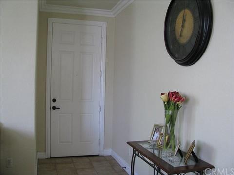15251 Holiday Dr, Fontana, CA 92336 photo 2