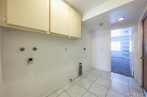 1265 W Banyon St, Rialto, CA 92377 photo 16