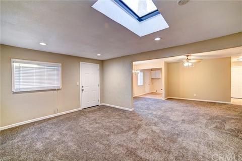 2873 6th St, Rialto, CA 92376 photo 8