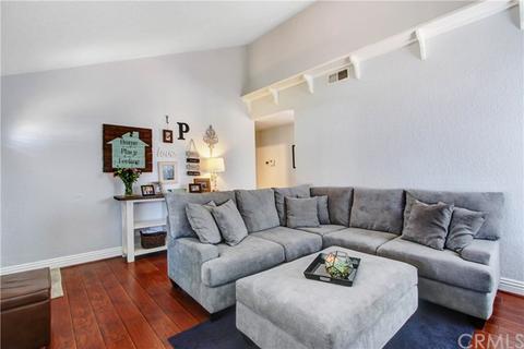1556 Ohio St, Redlands, CA 92374 photo 4
