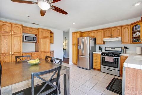 1556 Ohio St, Redlands, CA 92374 photo 6