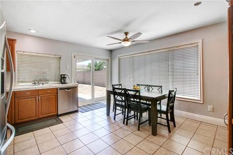 1556 Ohio St, Redlands, CA 92374 photo 5