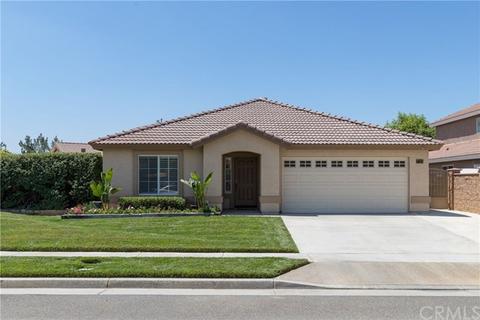 733 Alder St, Beaumont, CA 92223 photo 1