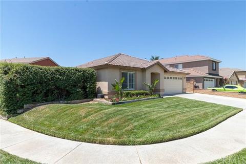 733 Alder St, Beaumont, CA 92223 photo 2