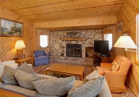 608 Pine Ln, Sugarloaf, CA 92386 photo 5