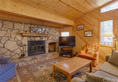 608 Pine Ln, Sugarloaf, CA 92386 photo 6