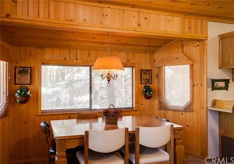 608 Pine Ln, Sugarloaf, CA 92386 photo 10
