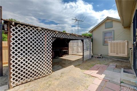 1317 Opal Way, Mentone, CA 92359 photo 22