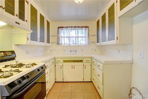 1317 Opal Way, Mentone, CA 92359 photo 7