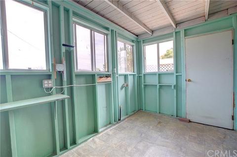 1317 Opal Way, Mentone, CA 92359 photo 17