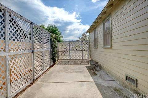 1317 Opal Way, Mentone, CA 92359 photo 23