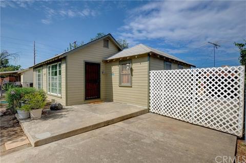 1317 Opal Way, Mentone, CA 92359 photo 3