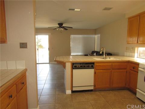 10368 Rock St, Mentone, CA 92359 photo 9