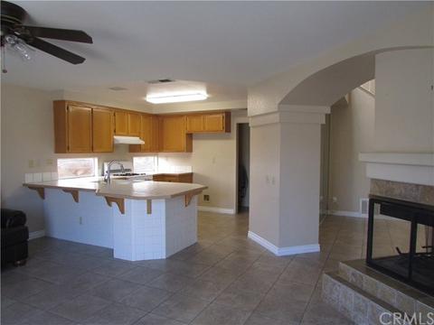 10368 Rock St, Mentone, CA 92359 photo 7