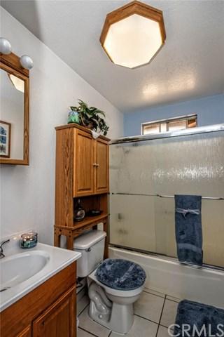 15786 Arbury St, Hesperia, CA 92345 photo 10