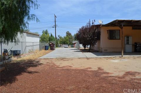 20575 Souder St, Perris, CA 92570 photo 4