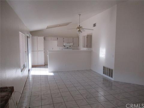 14671 Kelly St, Adelanto, CA 92301 photo 14