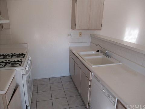14671 Kelly St, Adelanto, CA 92301 photo 12
