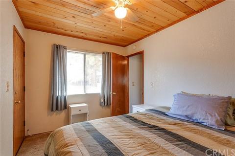 547 Riverside Ave, Sugarloaf, CA 92386 photo 14